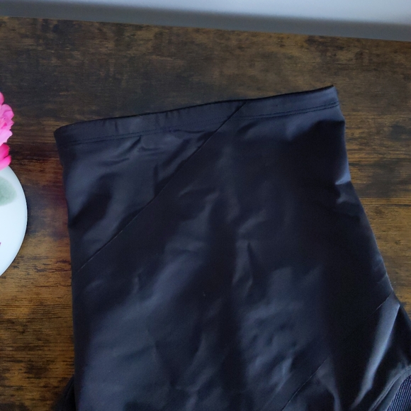 🆕🌿TC SHAPEWEAR🌿 - Picture 9 of 9